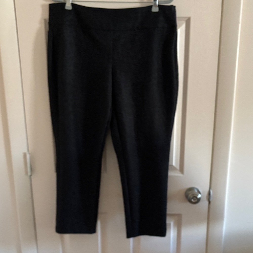 Elle Black Ankle Pants lined lace pant